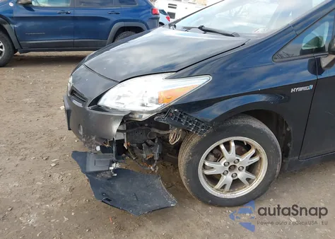 2011 Toyota Prius Three from USA, damaged, VIN JTDKN3DU6B0252945